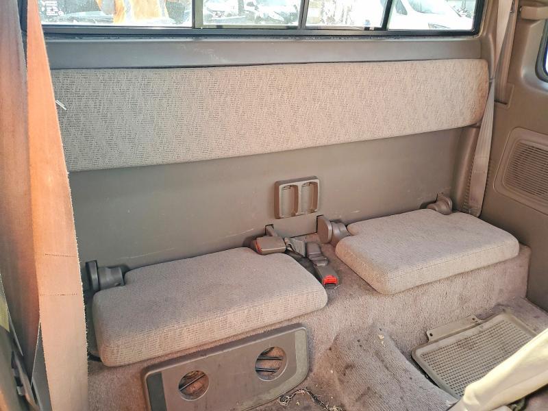 1999 Toyota Tacoma Base