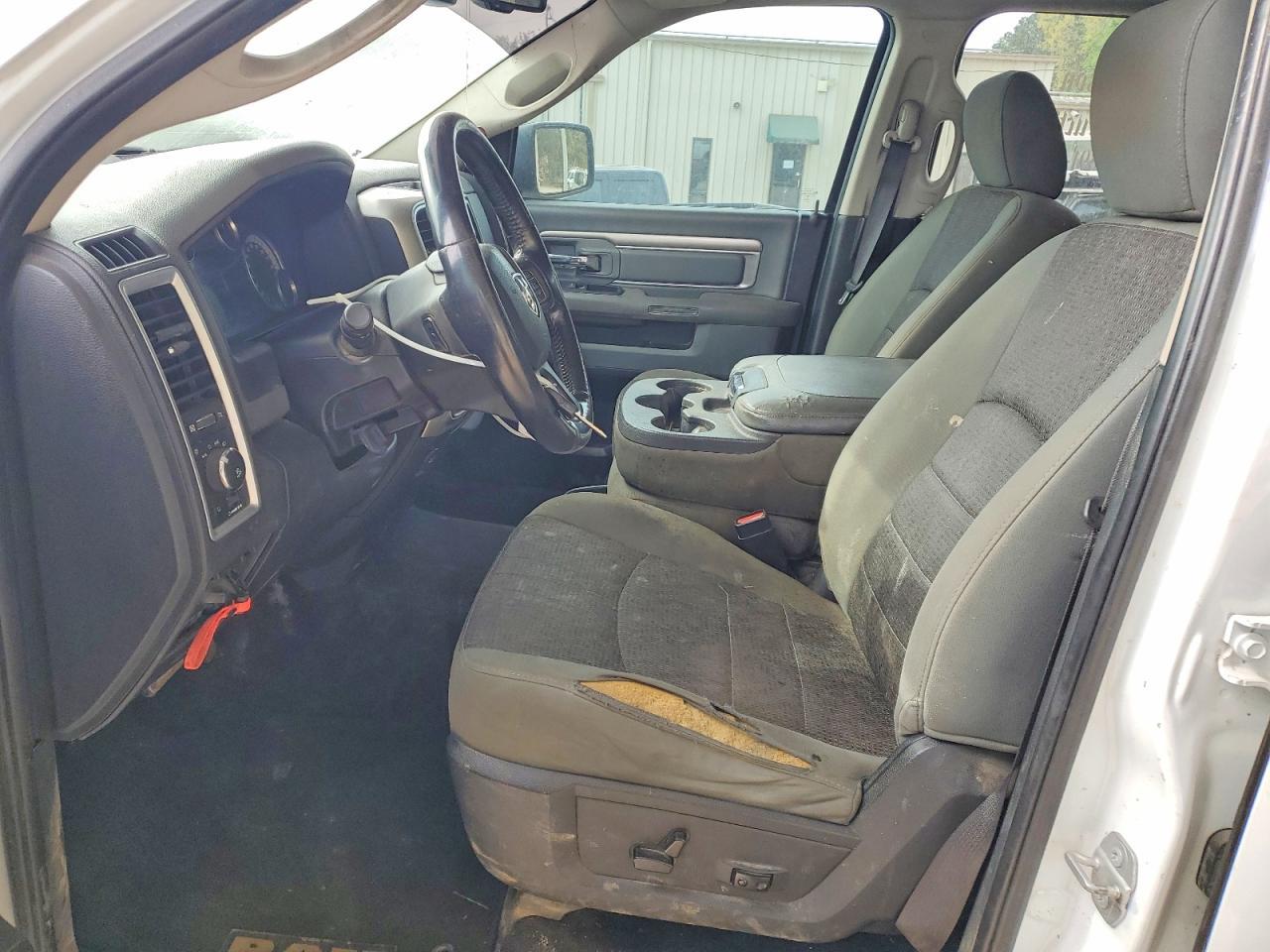 2016 Dodge RAM 1500 SLT