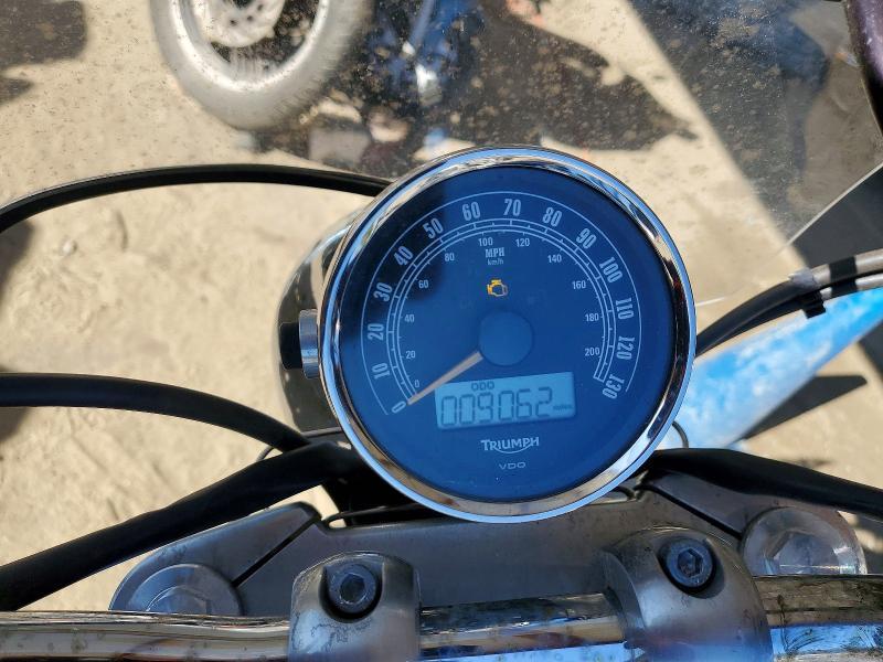 2010 Triumph America