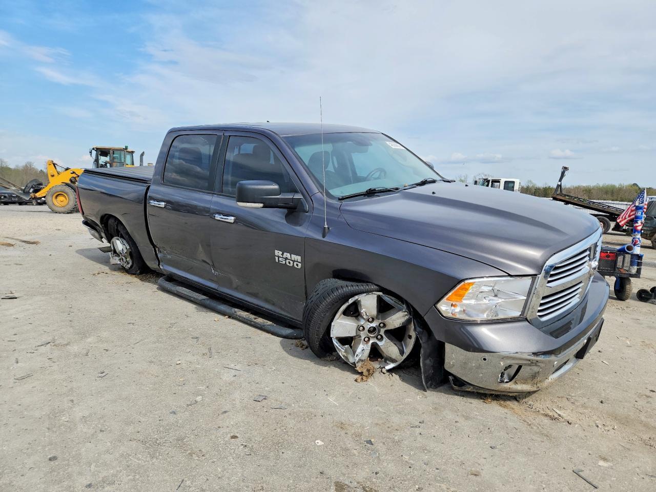 2018 Dodge RAM 1500 SLT