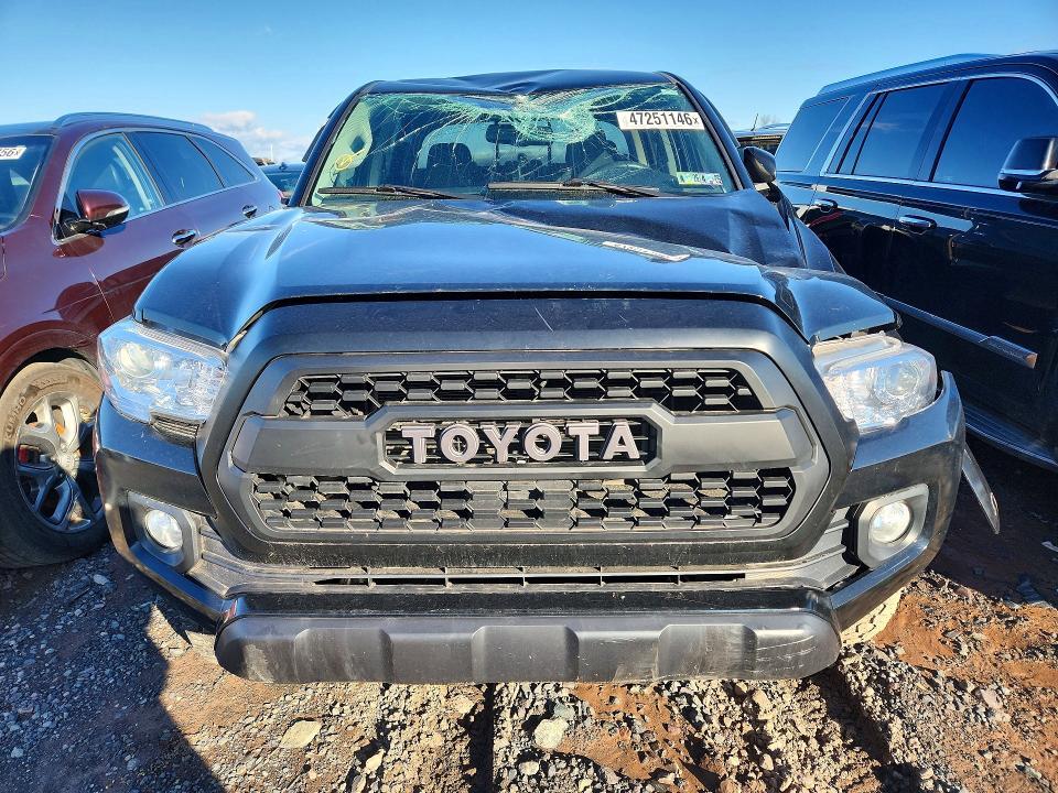 2022 Toyota Tacoma SR5 V6
