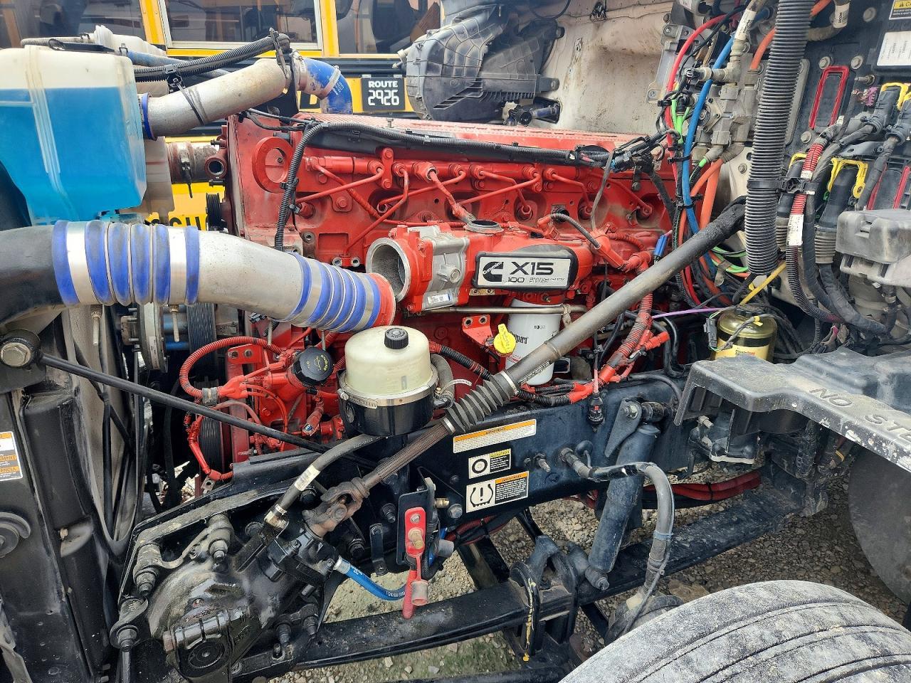 2020 Peterbilt 579 Semi Truck