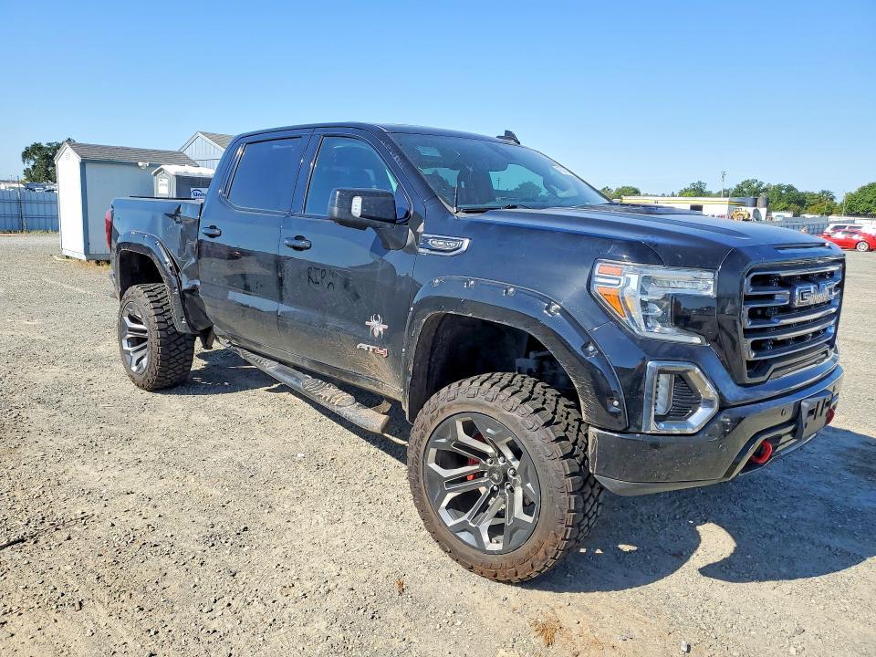2020 GMC Sierra K1500 AT4