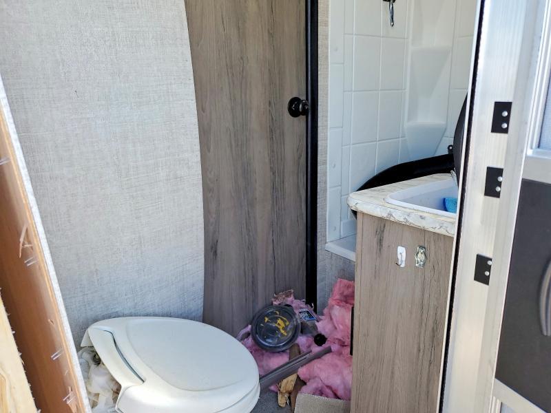 2021 Gulf Craft Inc. 2021 Gulf Stream Innsbruck Camper