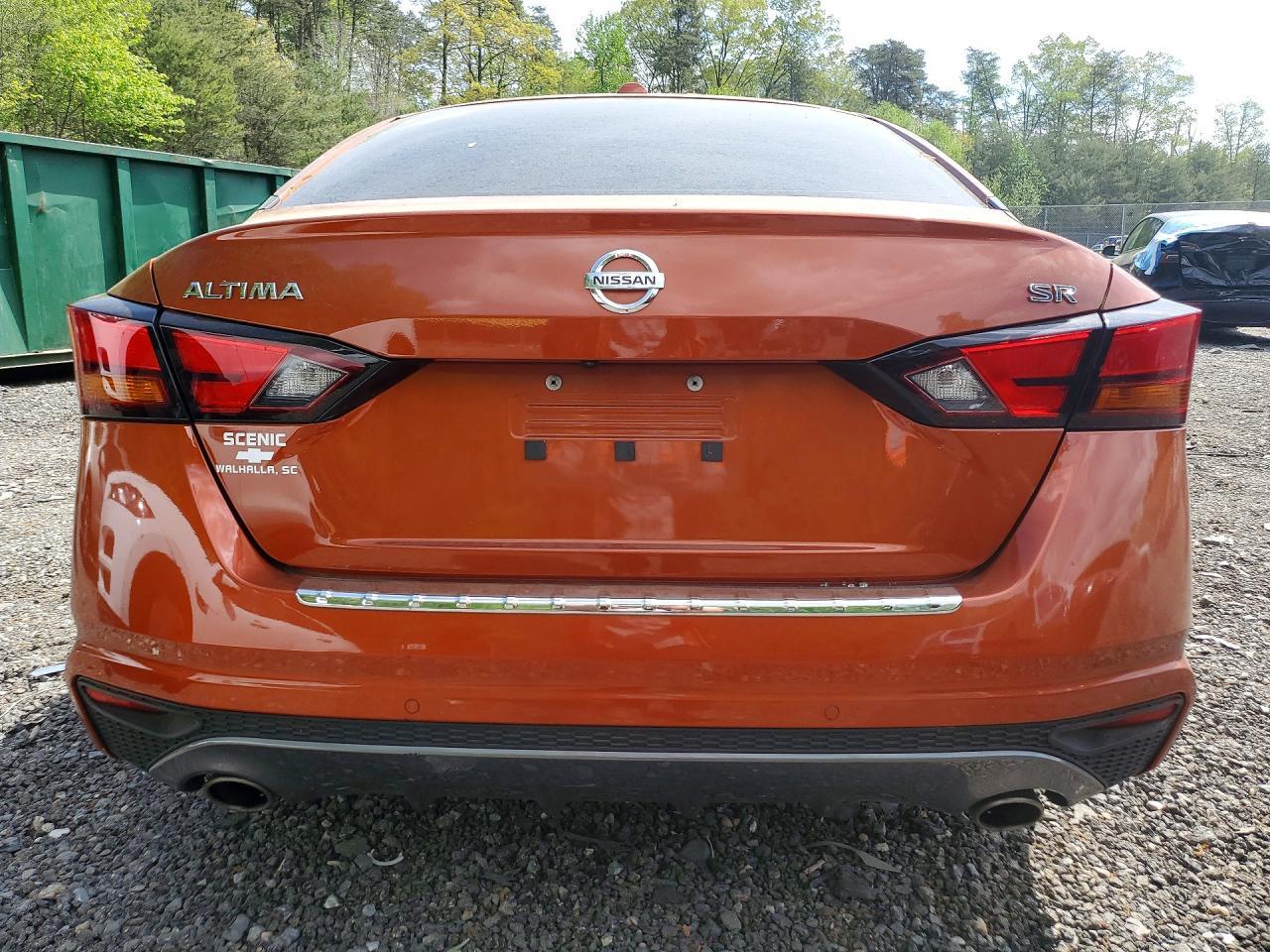 2022 Nissan Altima sr