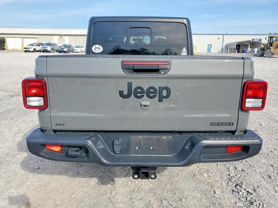 2021 Jeep Gladiator Sport