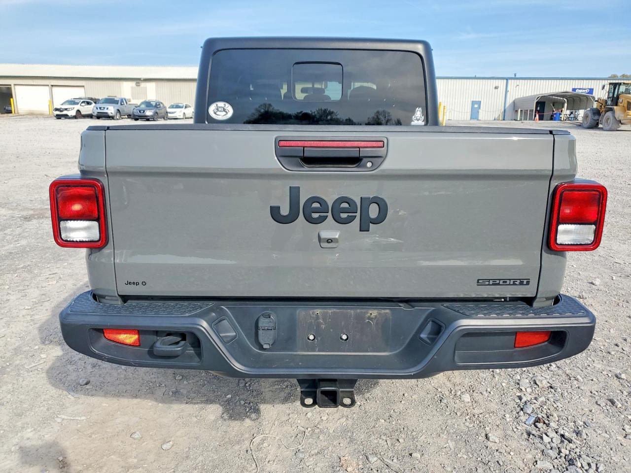 2021 Jeep Gladiator Sport