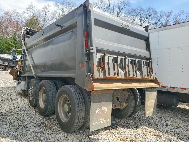 2014 Peterbilt 365 Dump Truck