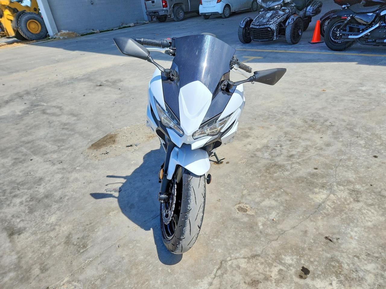 2020 Kawasaki EX650 N