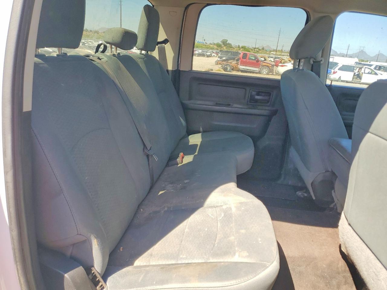 2016 Dodge RAM 2500 ST