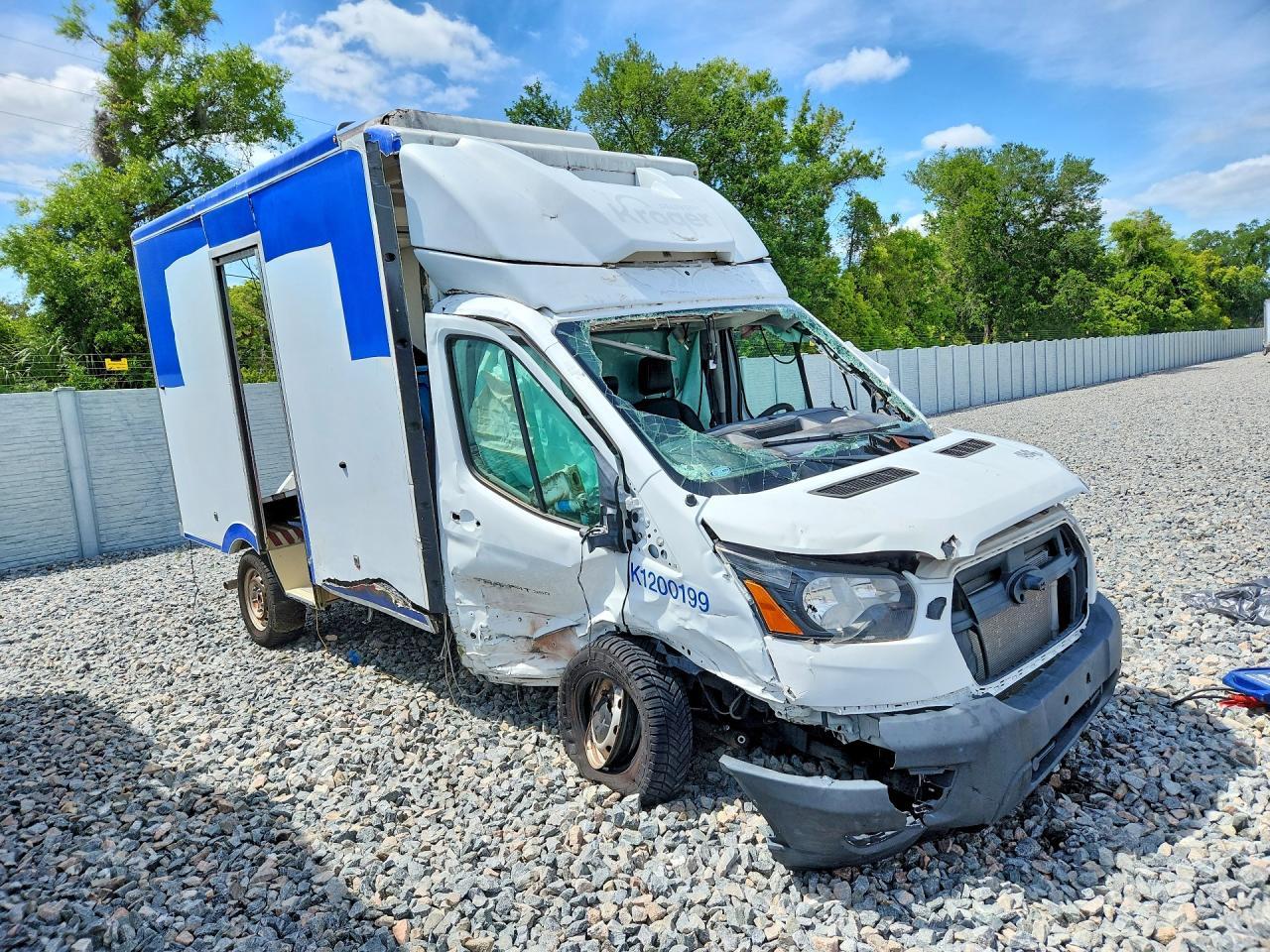 2020 Ford Transit Delivery Truck