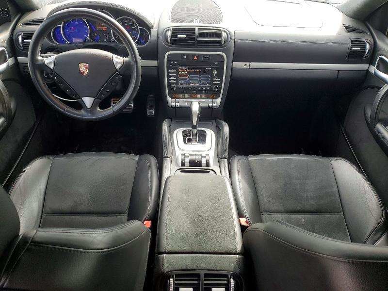 2010 Porsche Cayenne gts
