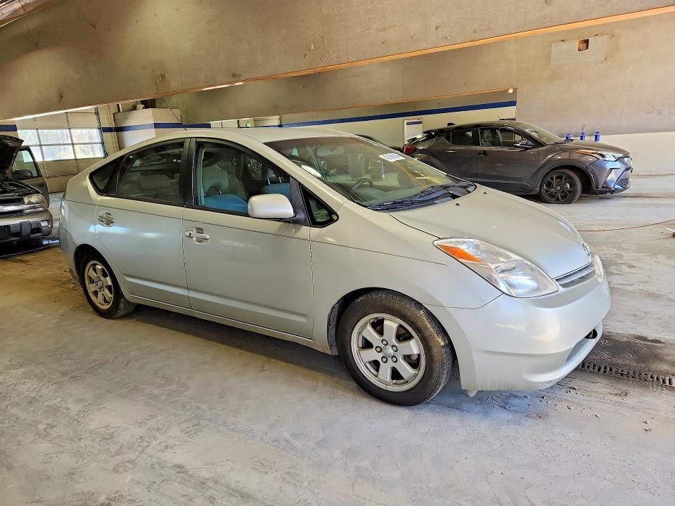 2005 Toyota Prius Base
