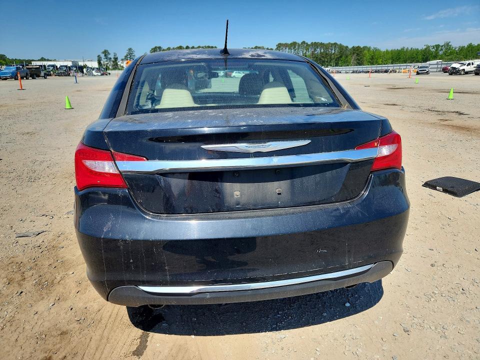 2012 Chrysler 200 Limited