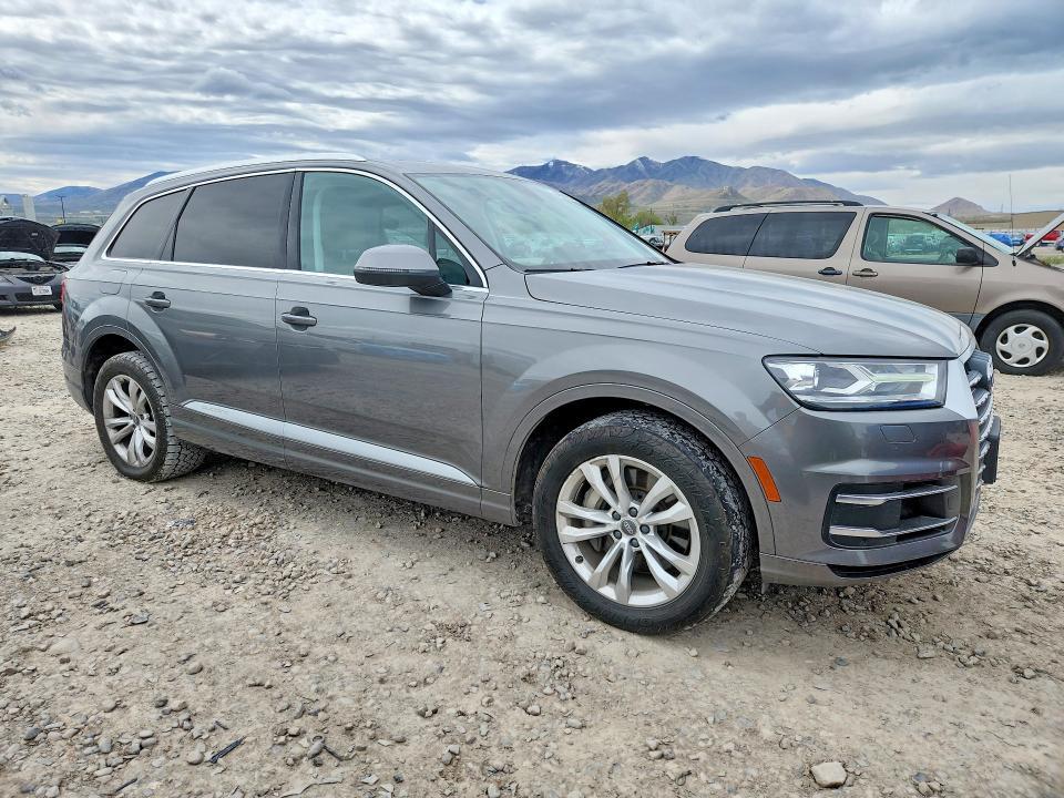2017 Audi Q7 Premium