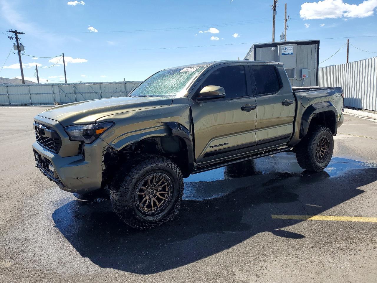 2024 Toyota Tacoma TRD OFF-Road