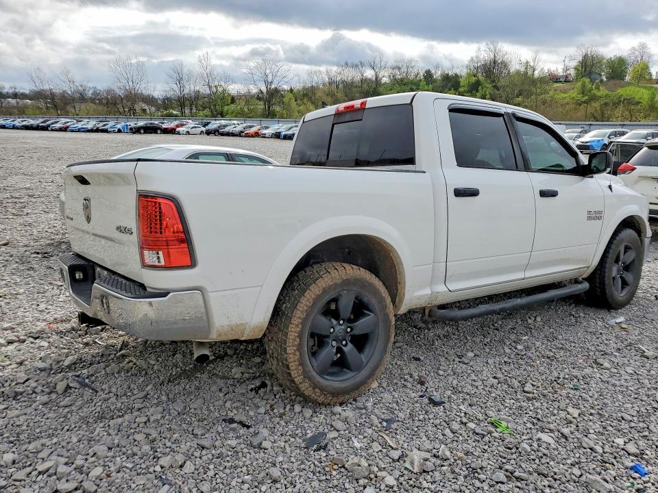 2016 Dodge RAM 1500 SLT