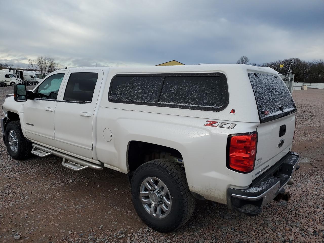 2019 Chevrolet Silverado K3500 LT