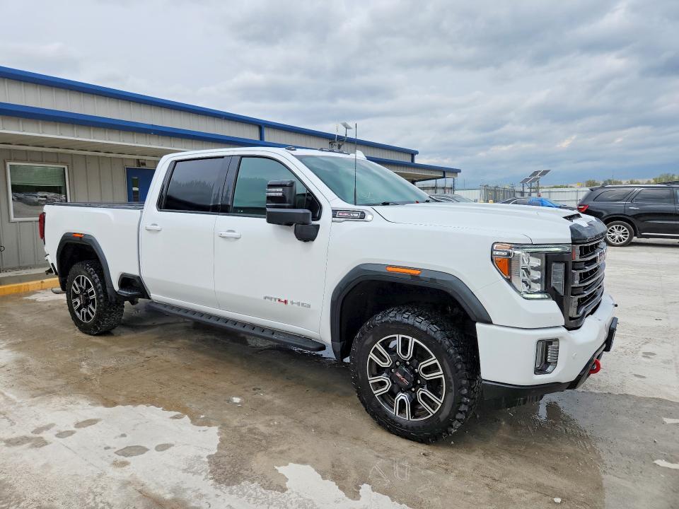 2021 GMC Sierra K2500 AT4