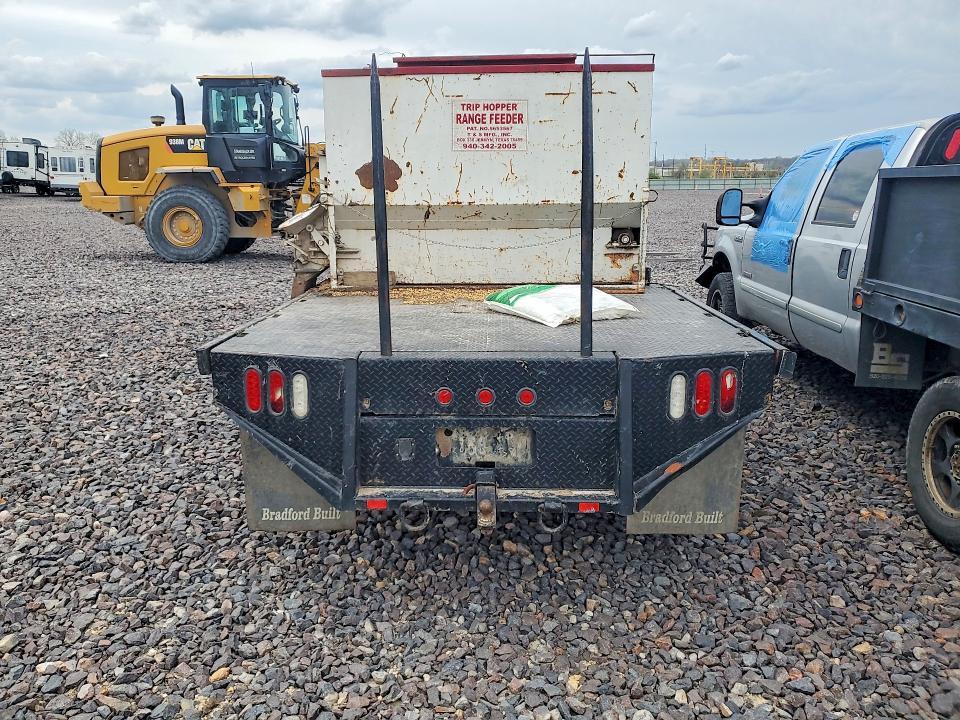 1999 Ford F350 Super Duty Flatbed Truck