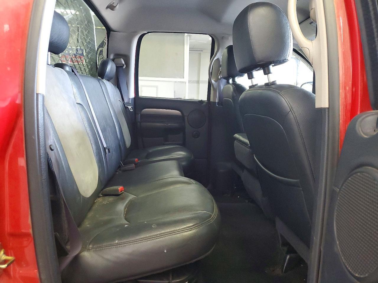 2004 Dodge RAM 2500 ST