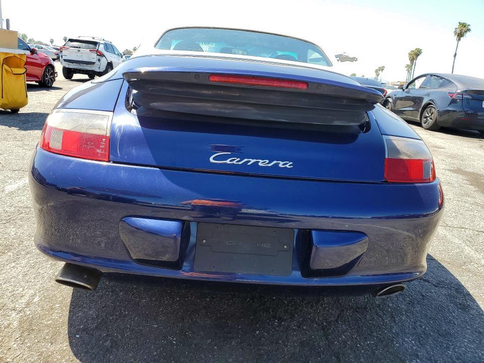 2003 Porsche 911 Carrera 2