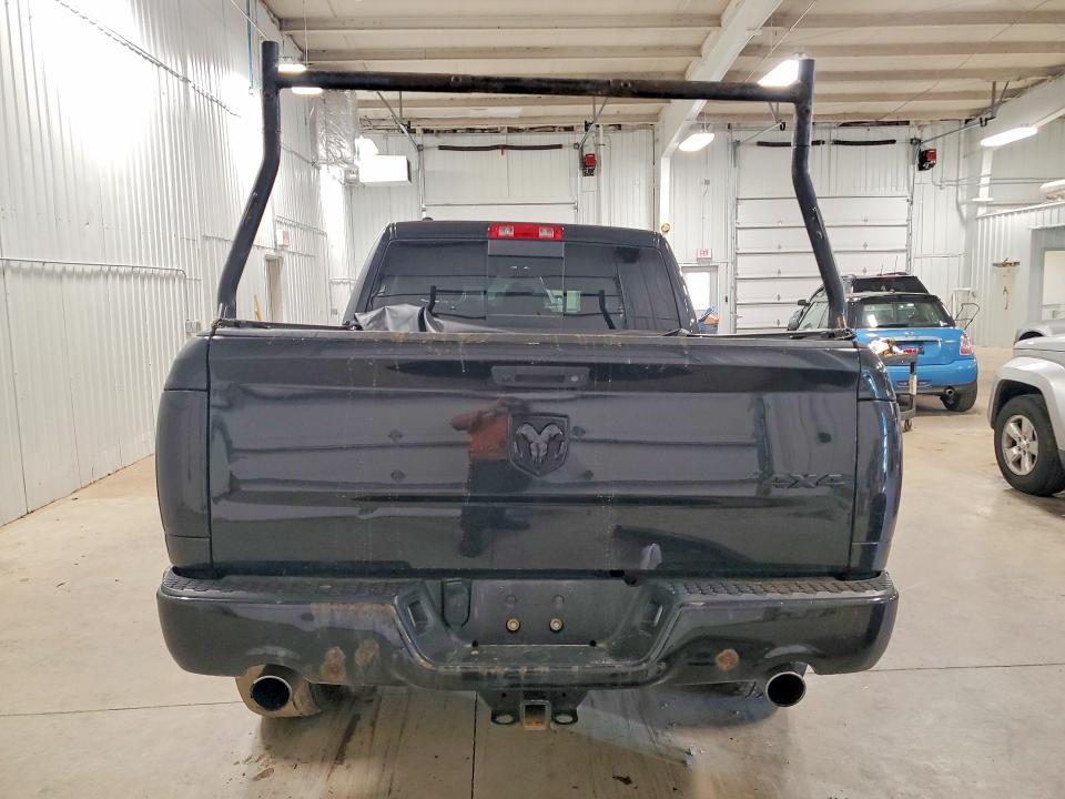 2016 Dodge RAM 1500 Sport