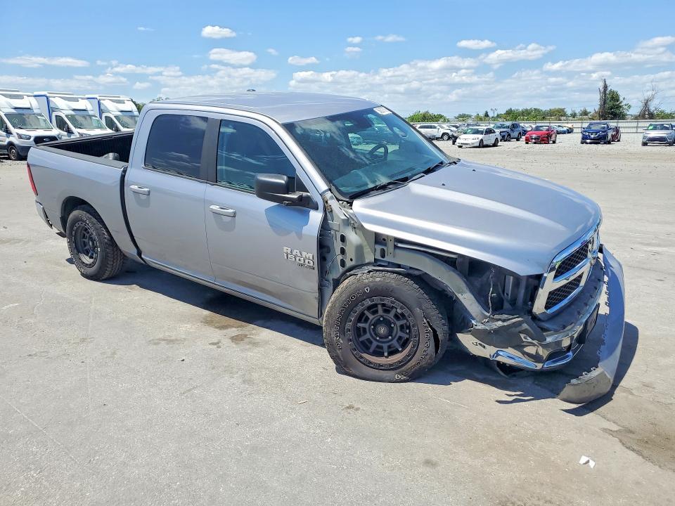 2021 Dodge RAM 1500 Classic SLT