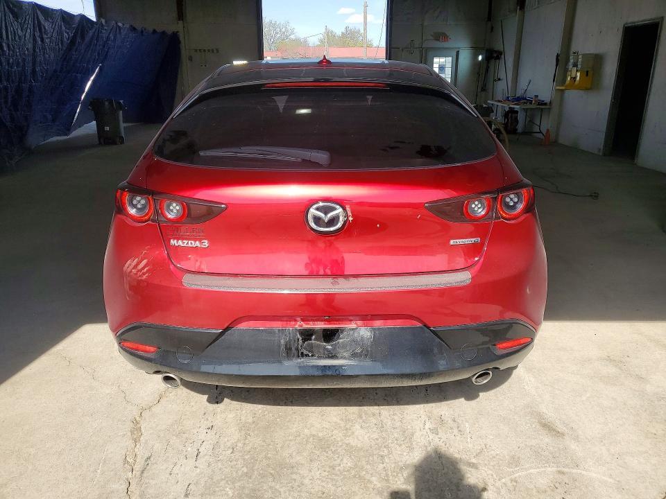 2021 Mazda 3 Premium