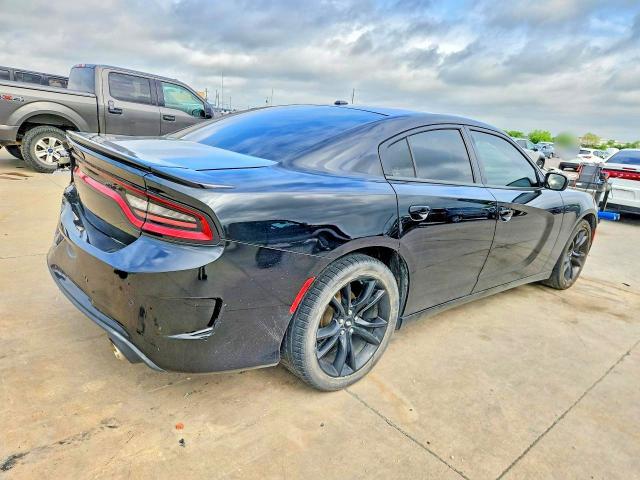 2018 Dodge Charger sxt
