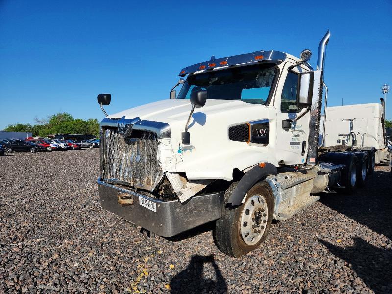 2024 Western Star 49X Chassis Semi Truck