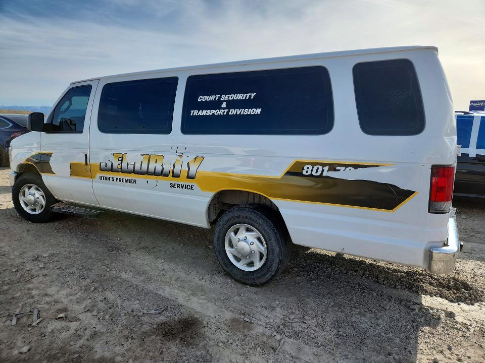 2011 Ford Econoline E350 Super Duty Wagon