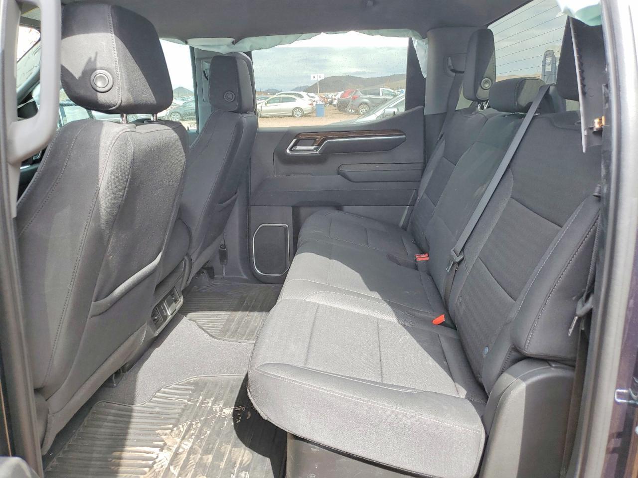 2023 Chevrolet Silverado C1500 LT