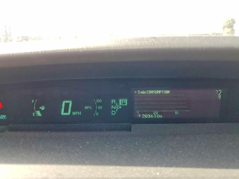 2010 Toyota Prius iii