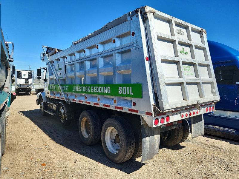 2006 Volvo VHD Dump Truck