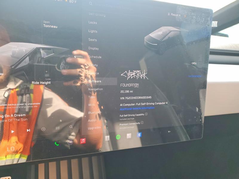 2024 Tesla Cybertruck