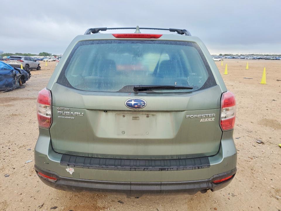 2016 Subaru Forester 2.5i