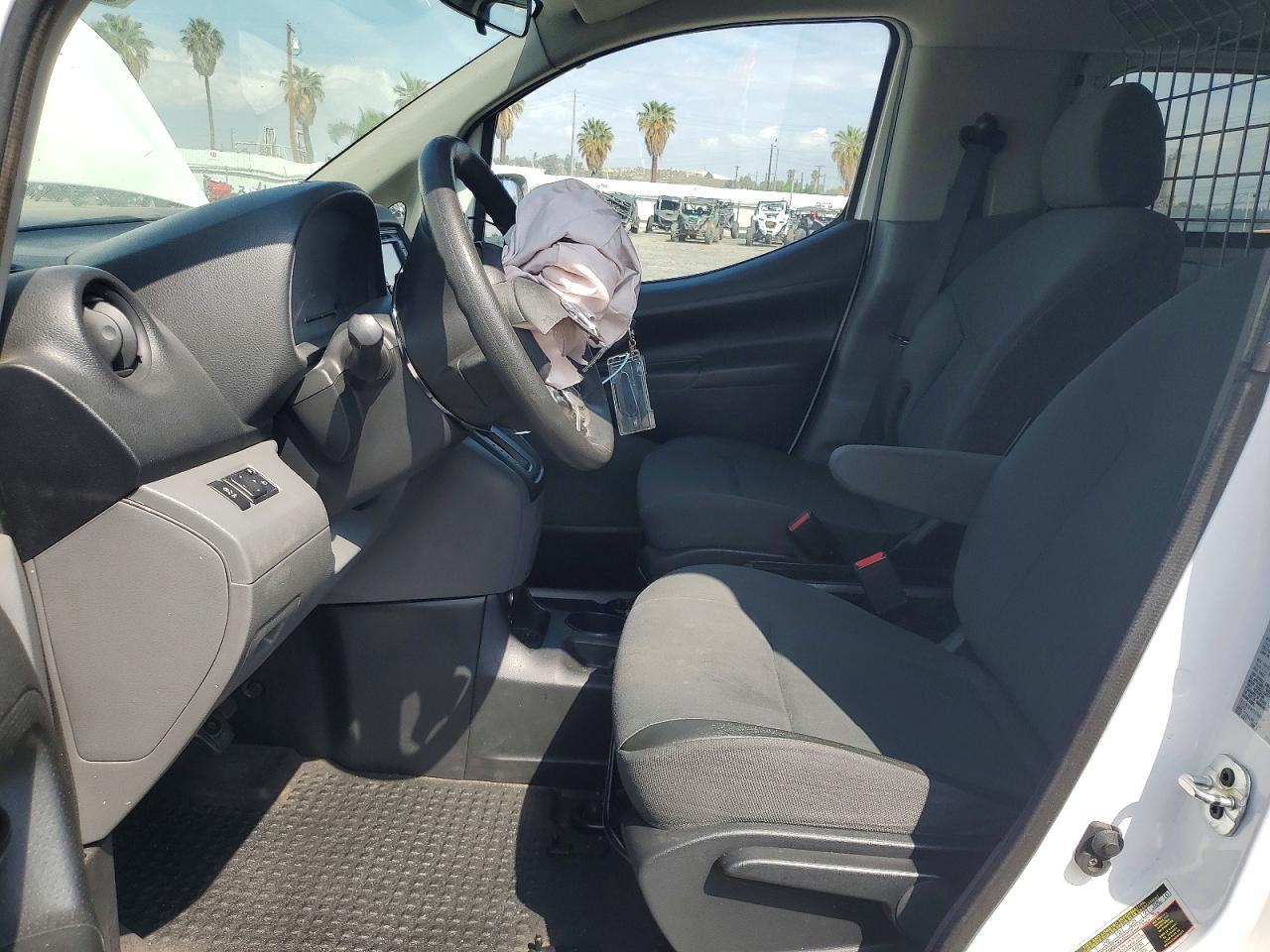 2015 Nissan NV200 Utility / Service Van