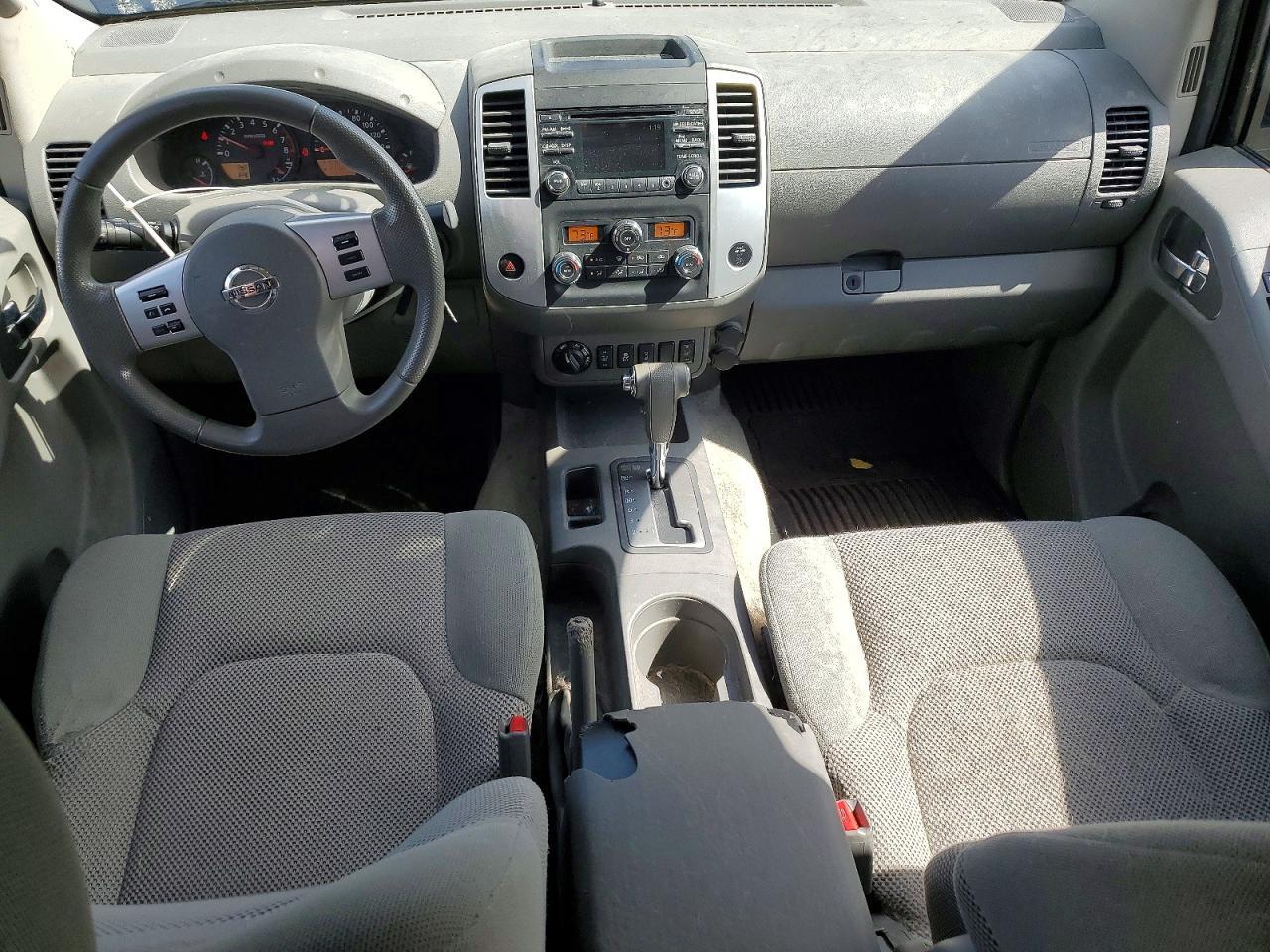 2014 Nissan Frontier SV