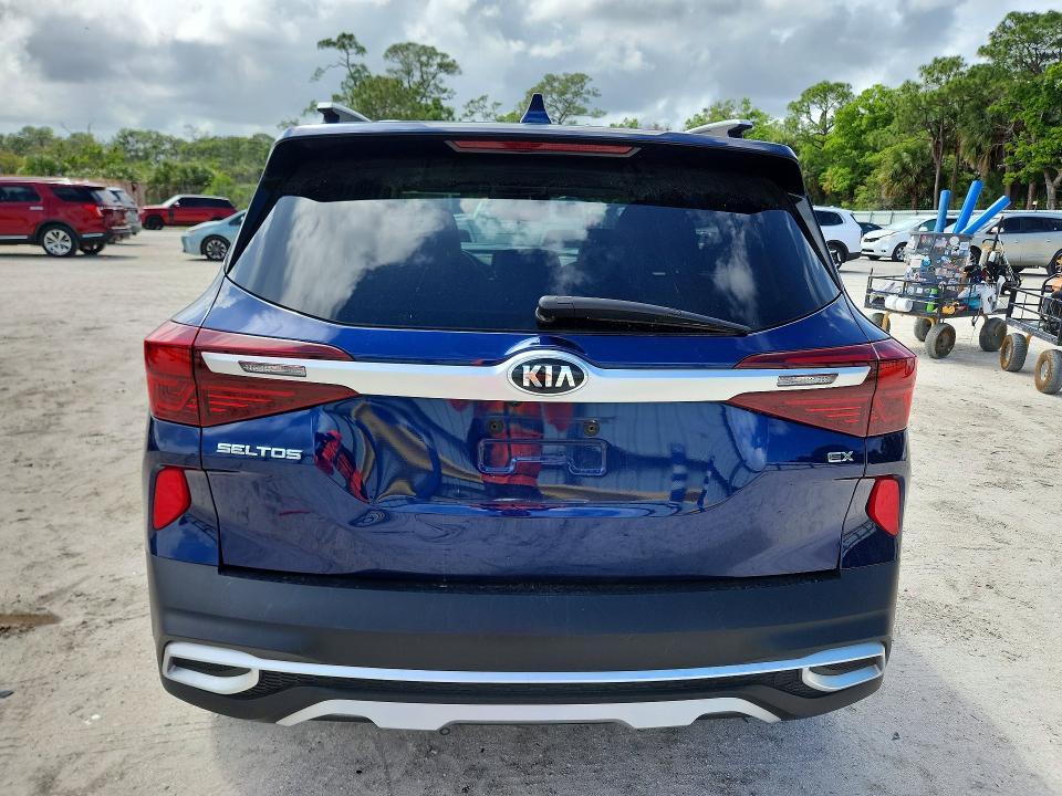 2021 KIA Seltos ex