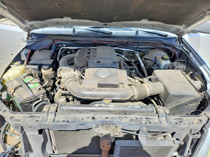 2012 Nissan Pathfinder s