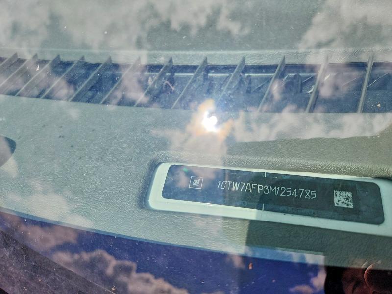 2021 GMC Savana G2500