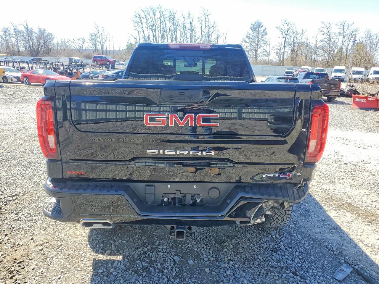 2022 GMC Sierra K1500 AT4