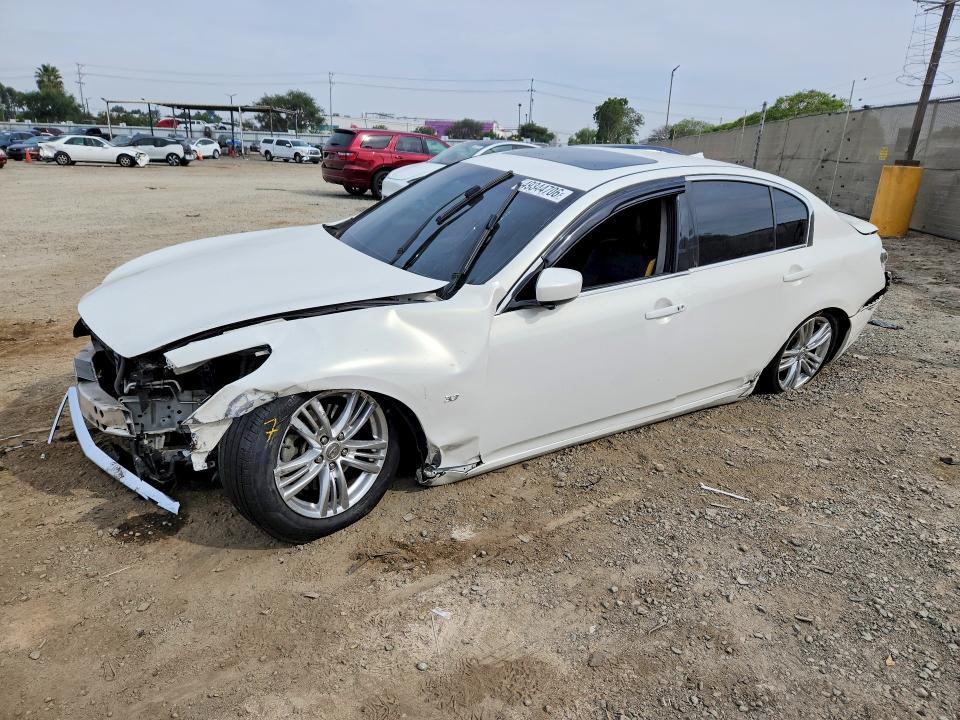 2015 Infiniti Q40 Base