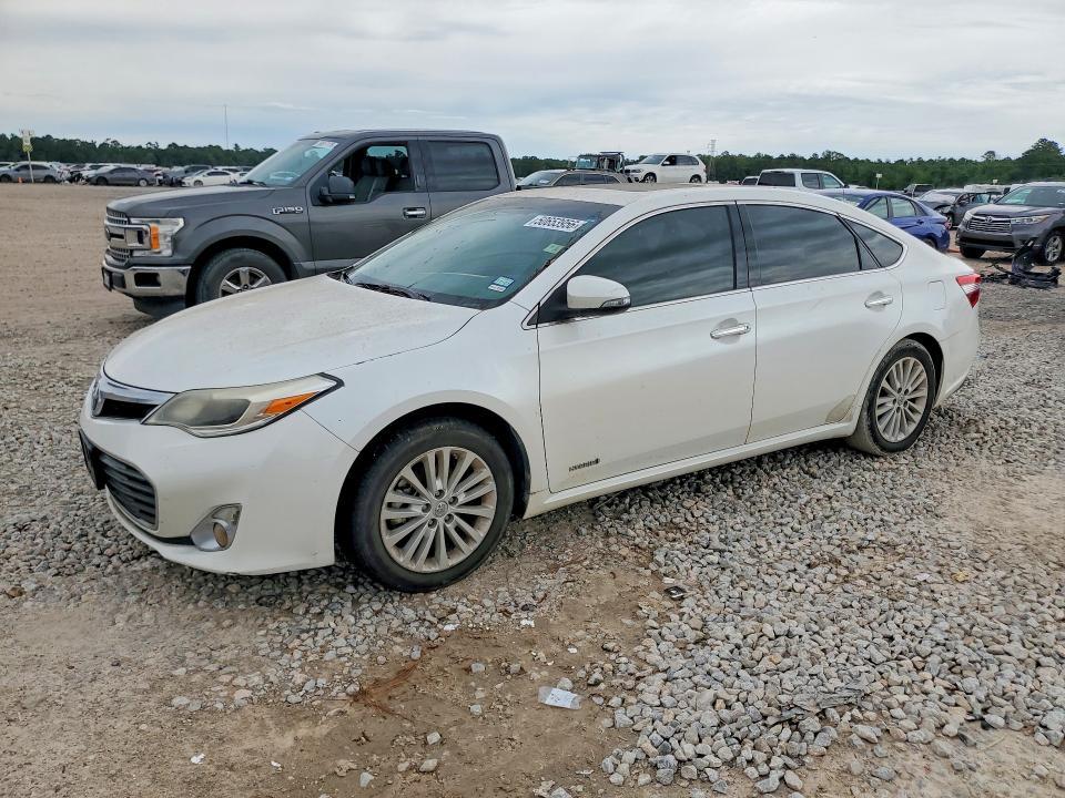 2014 Toyota Avalon Hybrid xle Touring