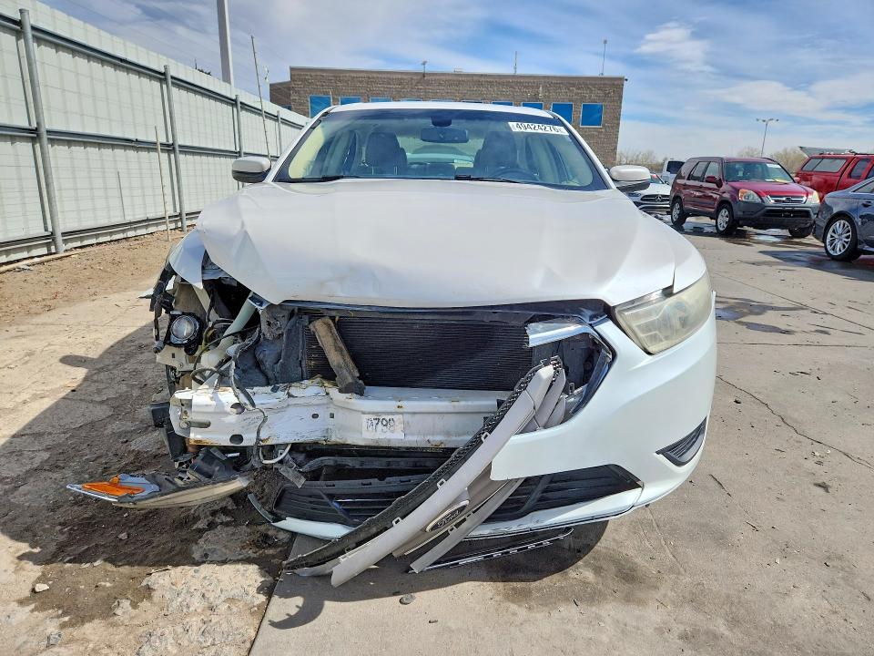 2013 Ford Taurus sel