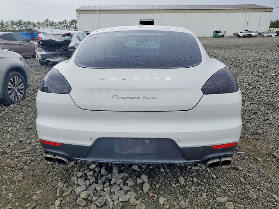 2014 Porsche Panamera Turbo