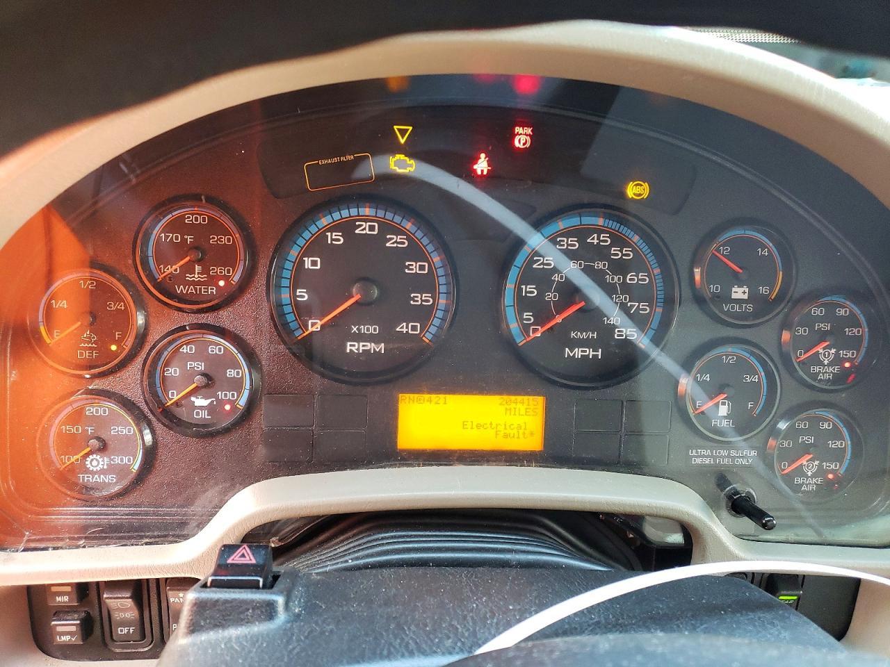 2016 International 4300 BOX Truck