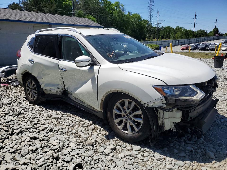 2019 Nissan Rogue sv