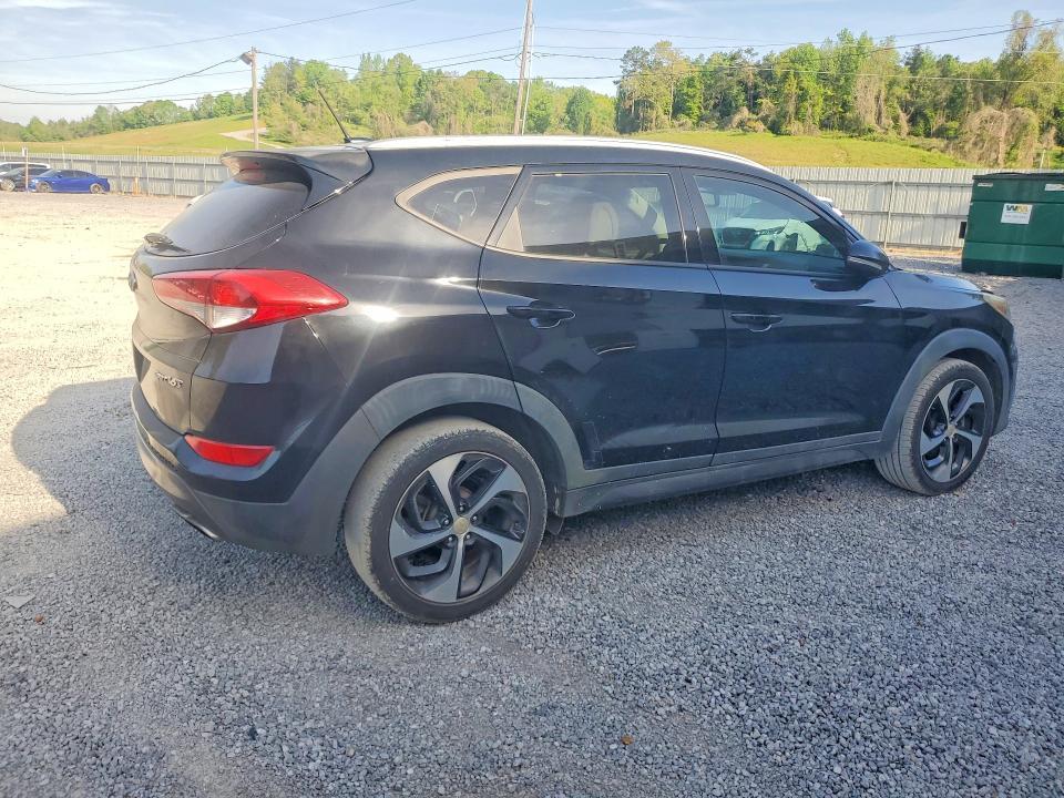 2016 Hyundai Tucson Sport